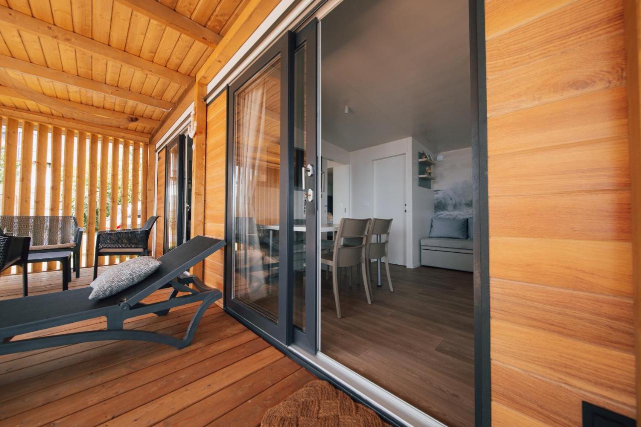 Mobile Homes Selce - Lighthouse Екстериор снимка